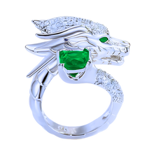 Cargar imagen en el visor de la galería, Anillo de plata con forma de dragón hecho a mano -Verde - Ozerty